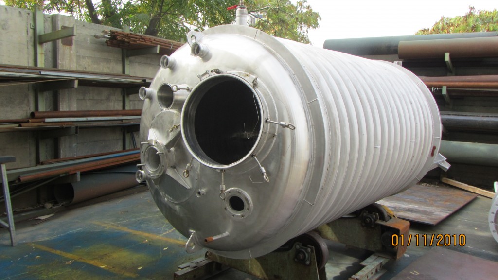 REACTOR BEFORE  INSOLATION FOR COMPANY PRODUCING FOOD SUPLEMENTS